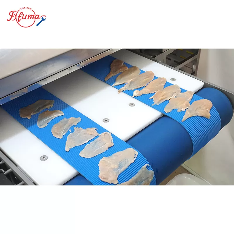 Chicken breast slicing machine